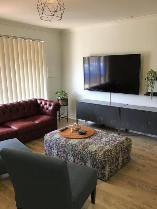 Hyacinth Egan Apartment